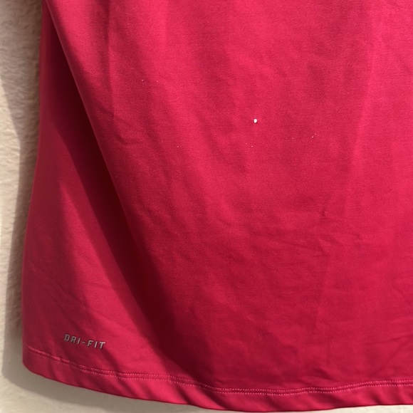 Nike Pro Hot pink Dri-Fit workout top - Picture 3 of 3
